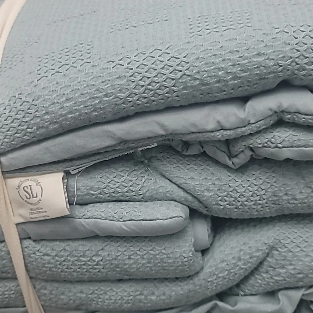 Southern Living Simplicity Collection Shay  Comforter